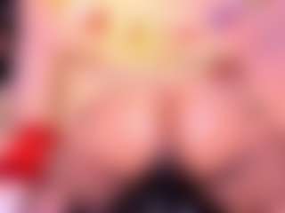 Lorena-gomezz1's Live Sex Cam Show