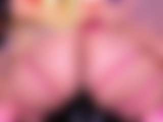 Lorena-gomezz1's Live Sex Cam Show