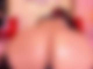 Lorena-gomezz1's Live Sex Cam Show