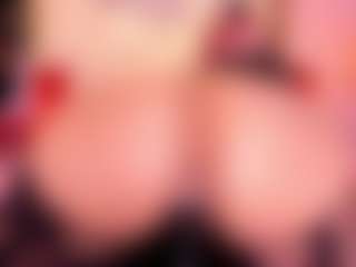 Lorena-gomezz1's Live Sex Cam Show