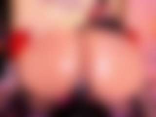 Lorena-gomezz1's Live Sex Cam Show
