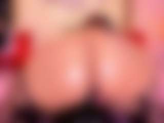 Lorena-gomezz1's Live Sex Cam Show