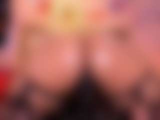 Lorena-gomezz1's Live Sex Cam Show