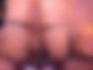 Lorena-gomezz1's Live Sex Cam Show