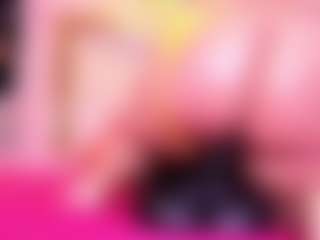 Lorena-gomezz1's Live Sex Cam Show