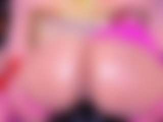 Lorena-gomezz1's Live Sex Cam Show