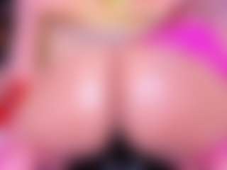 Lorena-gomezz1's Live Sex Cam Show