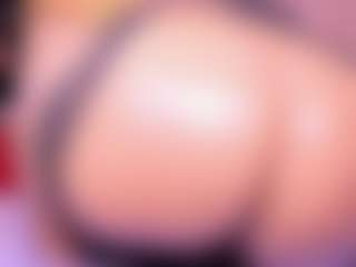 Lorena-gomezz1's Live Sex Cam Show