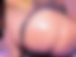 Lorena-gomezz1's Live Sex Cam Show