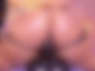 Lorena-gomezz1's Live Sex Cam Show