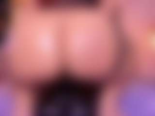 Lorena-gomezz1's Live Sex Cam Show
