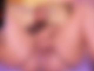 Live cam show with Lorena-gomezz1 - Squirt on AdultVida.com