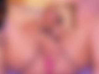 Lorena-gomezz1's Live Sex Cam Show