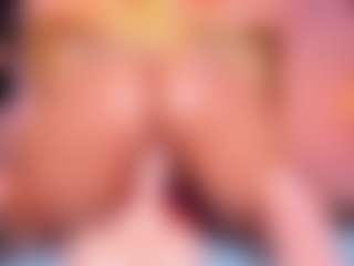 Lorena-gomezz1's Live Sex Cam Show