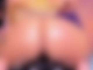 Lorena-gomezz1's Live Sex Cam Show