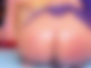 Live cam show with Lorena-gomezz1 - Shaved Pussy on Milfs Live