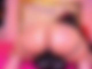 Lorena-gomezz1's Live Sex Cam Show