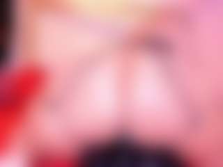Live cam show with Lorena-gomezz1 - Tittyfuck on SpunkLive