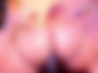 Lorena-gomezz1's Live Sex Cam Show