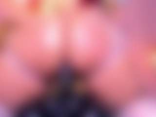 Lorena-gomezz1's Live Sex Cam Show
