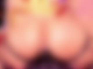 Lorena-gomezz1's Live Sex Cam Show