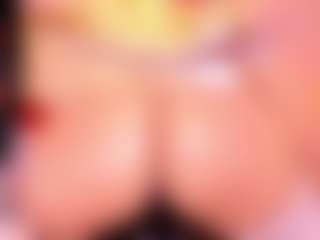 Lorena-gomezz1's Live Sex Cam Show