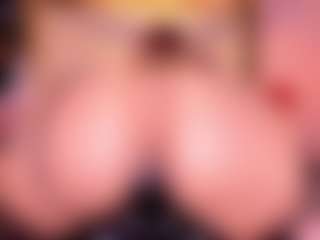 Lorena-gomezz1's Live Sex Cam Show