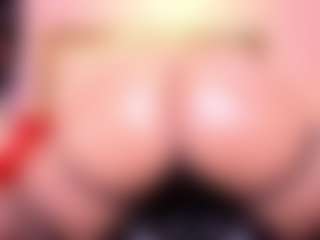 Lorena-gomezz1's Live Sex Cam Show