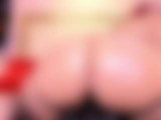 Lorena-gomezz1's Live Sex Cam Show
