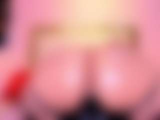 Lorena-gomezz1's Live Sex Cam Show