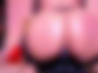 Lorena-gomezz1's Live Sex Cam Show