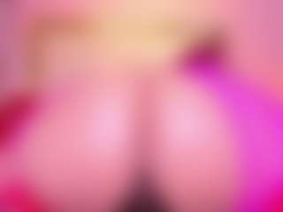 Live cam show with Lorena-gomezz1 - Brown Eyes Red Hair on CamwithHer
