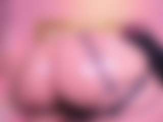 Lorena-gomezz1's Live Sex Cam Show