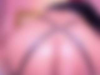 Lorena-gomezz1's Live Sex Cam Show