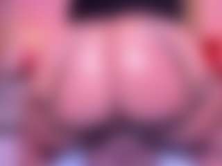 Lorena-gomezz1's Live Sex Cam Show