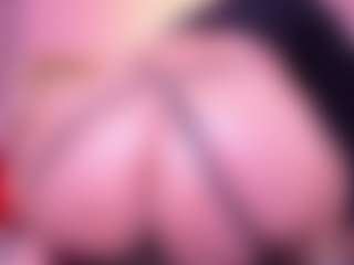 Lorena-gomezz1's Live Sex Cam Show