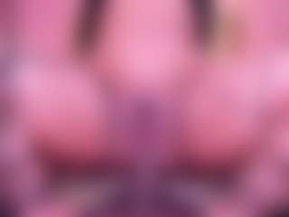 Lorena-gomezz1's Live Sex Cam Show