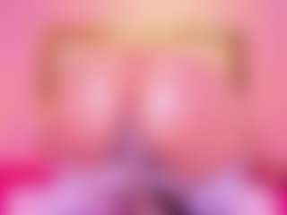 Lorena-gomezz1's Live Sex Cam Show