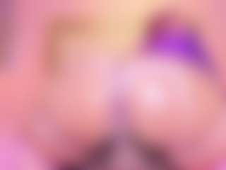 Lorena-gomezz1's Live Sex Cam Show