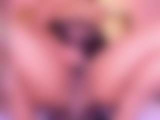Lorena-gomezz1's Live Sex Cam Show
