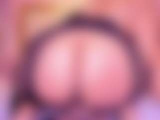 Lorena-gomezz1's Live Sex Cam Show