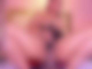 Lorena-gomezz1's Live Sex Cam Show