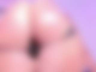 Lorena-gomezz1's Live Sex Cam Show