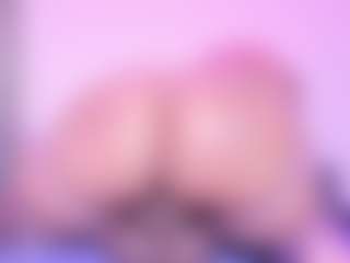 Lorena-gomezz1's Live Sex Cam Show