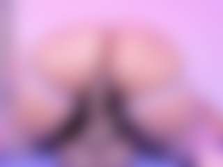 Lorena-gomezz1's Live Sex Cam Show