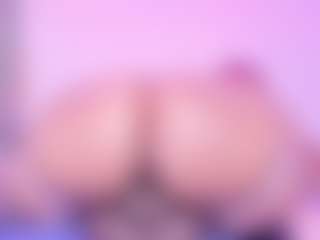 Lorena-gomezz1's Live Sex Cam Show
