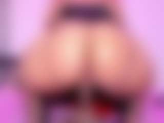 Lorena-gomezz1's Live Sex Cam Show