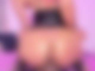 Lorena-gomezz1's Live Sex Cam Show