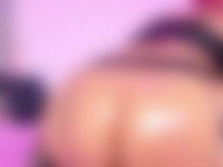 Lorena-gomezz1's Live Sex Cam Show