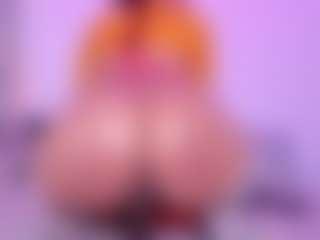 Lorena-gomezz1's Live Sex Cam Show